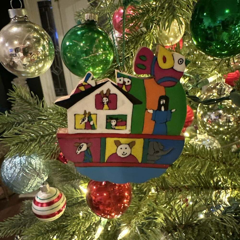 El Salvador Folk Art Plaque Wall Hanging Handmade Noah's Ark Animals Ornament